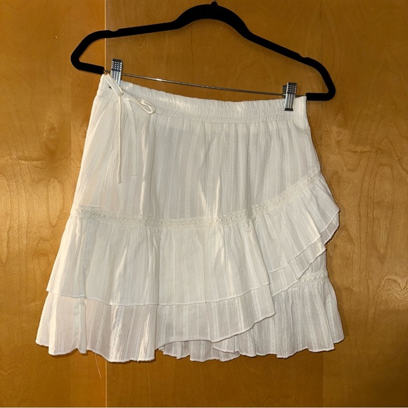Princess Polly Clem Mini White Skirt | Summer Skirt - Picture 2 of 3